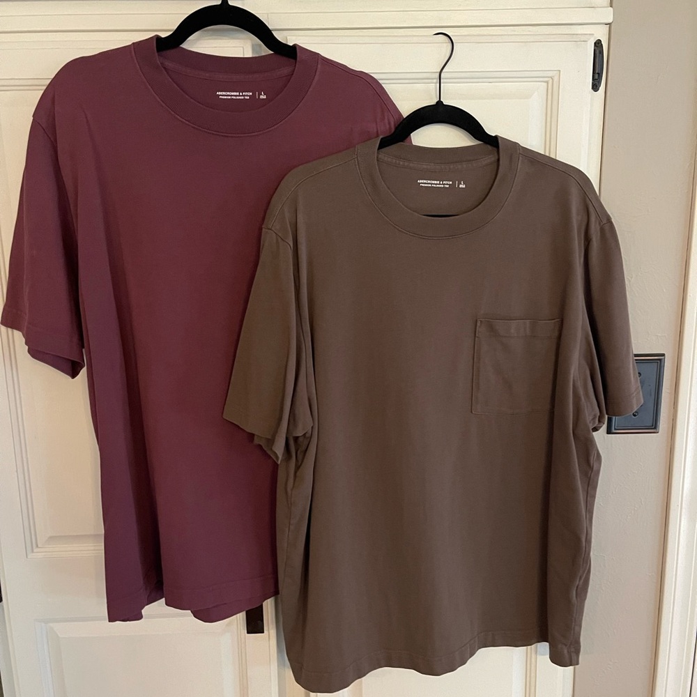 Men's Casual T-Shirt Set - Burgundy and Brown